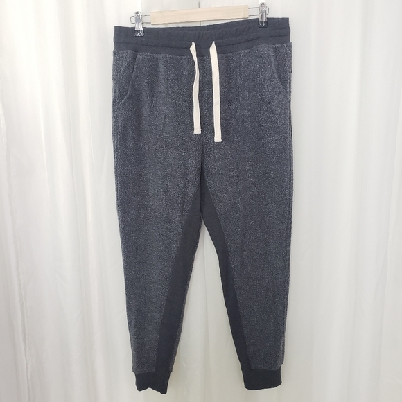 Zella gray fleece faux fur sherpa high waist sweatpants size medium - Picture 1 of 9